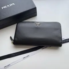 【美品】477 PRADA プラダ ラウンドファスナー 長財布のサムネイル