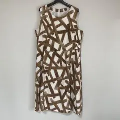 FENDI ロゴ柄 ノースリーブ ワンピース 44 ベージュ 黒 ブルー - メルカリ