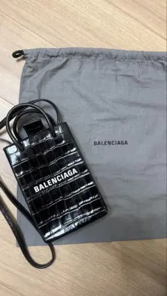 BALENCIAGA ブラック クロコ柄レザー　ショルダーバッグ　美品のサムネイル