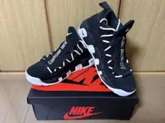 NIKE AIR MORE MONEY "BLACK-WHITE"