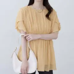 natural couture ねじり袖ペプラムチュニックのサムネイル