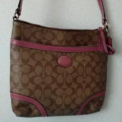 COACH シグネチャー ショルダーバッグ ブラウン ピンクのサムネイル