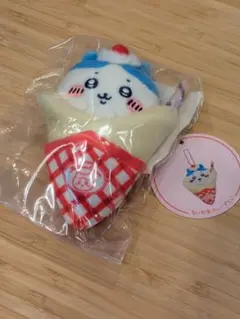 ちいかわクレープくじ　Ｃ賞「クレープになっちゃった!!マスコット」ハチワレ