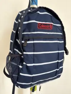 Coleman ネイビーとホワイトのストライプリュック