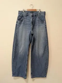 UNIQLO バギーカーブジーンズ丈短め　27