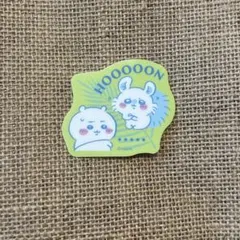 映画ちいかわ　ダイカットステッカー付きグミ　ちいかわ　モモンガ