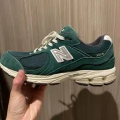 ニューバランス 2002R ナイトウォッチ グリーン