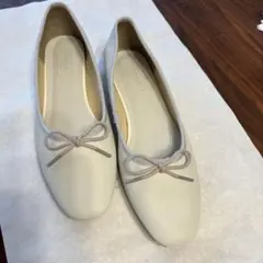 卑弥呼　フラットシューズ23.5センチ