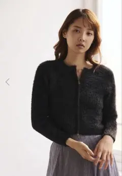 新品　タグ付き　fifth ブラック クロップドニット 長袖