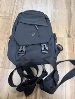 【新品】2WAY ボディバッグ ミニリュック ナイロン 軽量 黒 男女兼用A01