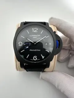 Panerai Luminor GMT ブラック 44mm