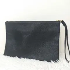 美品　HushTug ハッシュタグ　クラッチバッグ　黒　本革　ゴールド金具