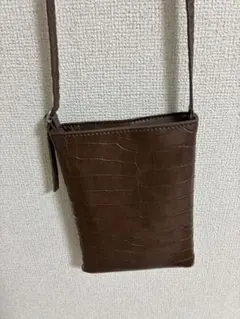 LOWRYS FARM クロコ調 ブラウン ショルダーバッグ
