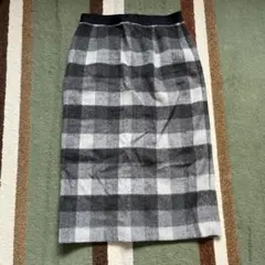 COMME CA MODELS チェック　タイトスカート