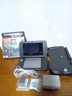 ニンテンドー　超美品　おすすめ　3DS LL 本体 ブラック ゲームソフト付き