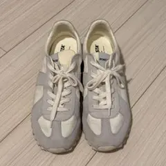 NOVESTA グレー✖️ホワイト　38サイズのサムネイル