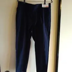 UNIQLO ウルトラストレッチ アクティブテーパード アンクルパンツ