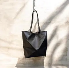 黒 トートバッグ　肩掛けかばん