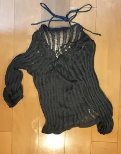ダークグレー ストライプ ニット トップス