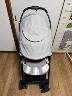 Combi メチャカルハンディオート4キャス