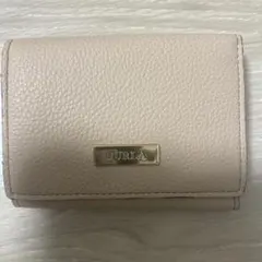 FURLA ピンクベージュ 三つ折り財布