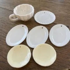 ミニチュアカップとお皿7点セット