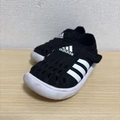 adidas キッズ　サンダル