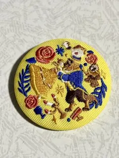 ディズニー刺繍缶バッジ 美女と野獣