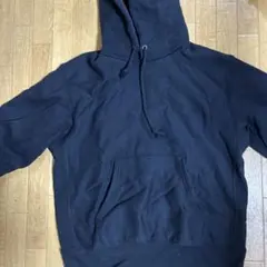 黒のフード付きパーカー Lサイズ　GU