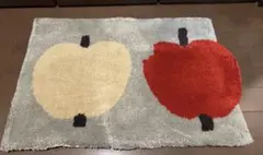 Finlayson リンゴデザイン マット 約120cm x 80cm