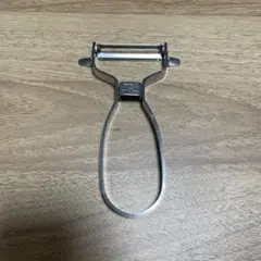 YAXELL 18-8 ステンレス製 ピーラー 皮むき器のサムネイル