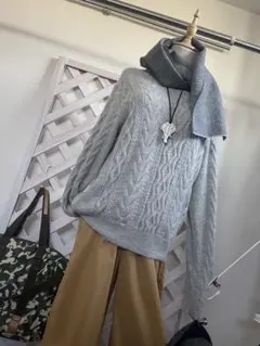 ⭐︎Lのアルパカ100 %ニット+ アルパカマフラー新品⭐︎ALPACA HOUSE