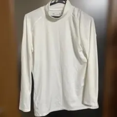 Under Armour HEATGEAR ホワイト長袖カットソー MD