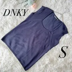 【DKNY】ノースリーブ ニット Uネック タンクトップ 紺 ネイビー Sのサムネイル