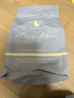 Mog Wan モグワンドッグフード プレミアム チキン&サーモン 1.8kg
