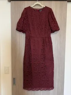 日本製ストロベリーフィールズ　ラメレース パーティードレス