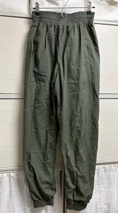 オリーブグリーン ワークパンツ