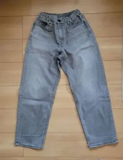 ユニクロ　キッズ　ワイドジーンズ　150cm　グレー