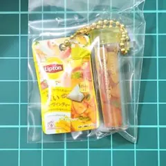 【早い者勝ち】Lipton ミニチュアチャーム＆グミ　フルーツインティー