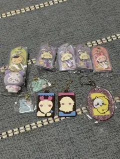 ちいかわ　サンリオ　フロッキーマスコットチャーム　モモンガ　クロミ