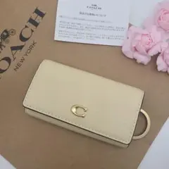 ✨新品✨コーチ エッセンシャル ミディアム ウォレット ホワイト 