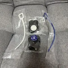 【新品未使用】ワインダーランチャー 黒×白　黒✖️青２個セット ベイブレードX