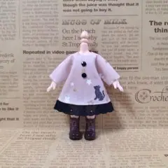 オビツ11服　レース付き薄ピンクの星柄ワンピース　ねんどろいどどーる