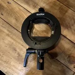 Item thumbnail for item d6a68727-da06-4f09-8479-4174c0c1fdb4