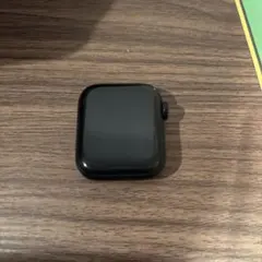 Apple Watch SE（GPS）（第2世代）40mm ミッドナイトのサムネイル