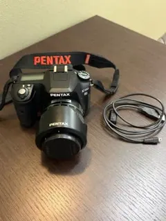 ⭐︎黒死病⭐︎PENTAX K-S1 ボディ バッテリー 充電器付き - メルカリ