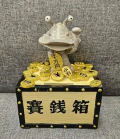 カネゴン 貯金箱 賽銭箱 ウルトラマン レトロ 2025年最新】カネゴン貯金箱の人気アイテム - メルカリ