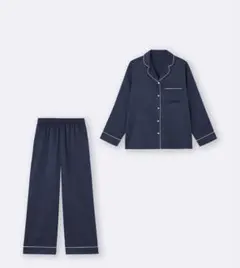 gu サテンパジャマ　Mサイズのサムネイル