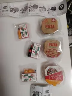 BOX PIZZA マスコット　3個セット　ピザミニチュア　マルゲリータ　コーラ