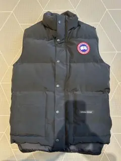 CANADA GOOSE ダウンベスト 黒